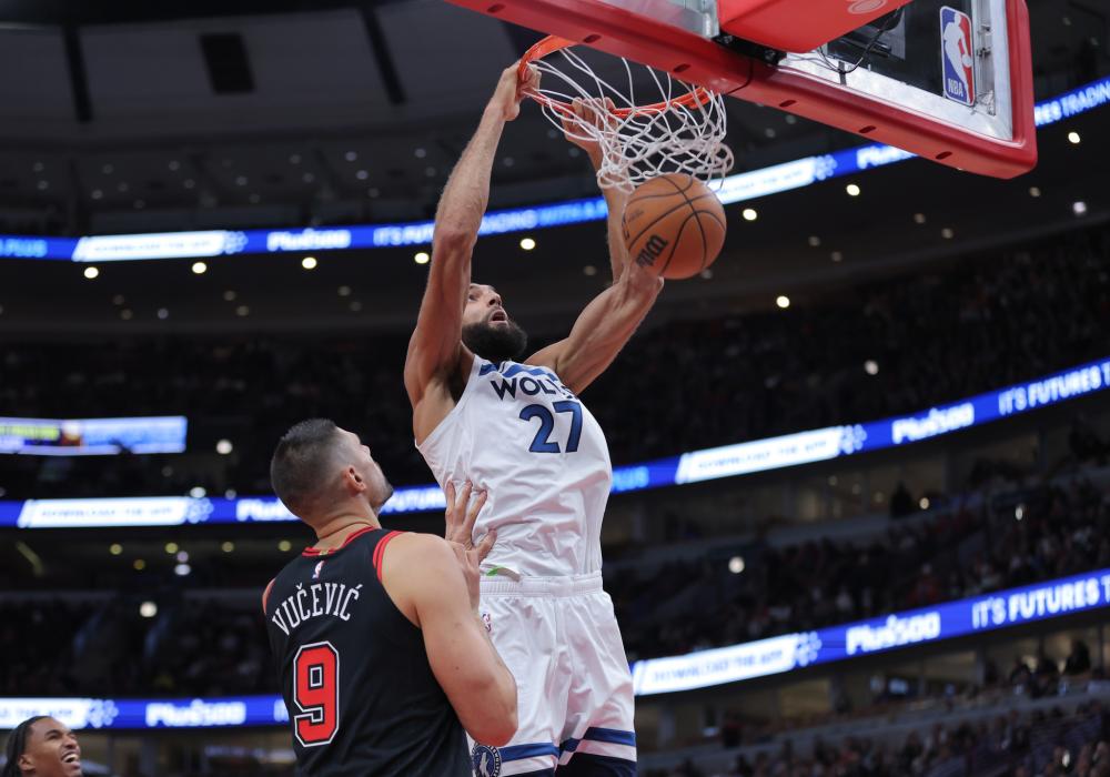 中处于劣势 中处于劣势